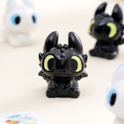 How to Train Your Dragon Car & Desktop Figurine