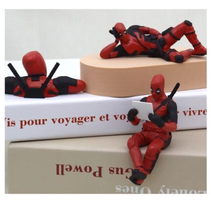 Mini Deadpool Reading Figurine – Car & Desk Decor