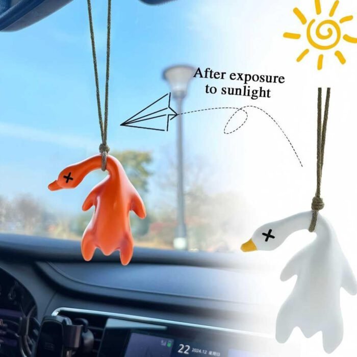 DuckDazzle™ – UV Magic Roast Duck Car Toy - Image 6